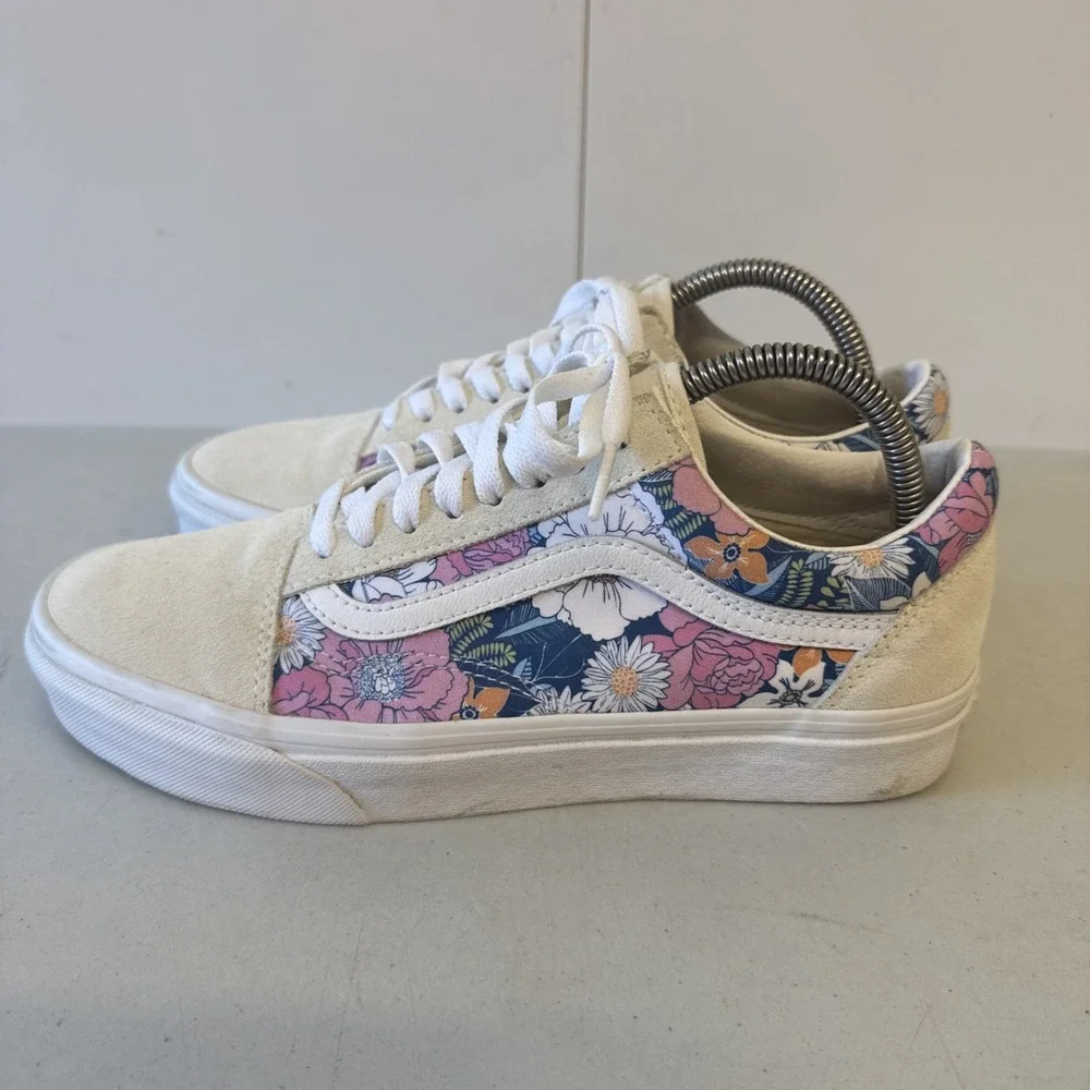 Vans Women's 9.5 Old Skool Floral Print Multi-Color Suede Upper Shoes